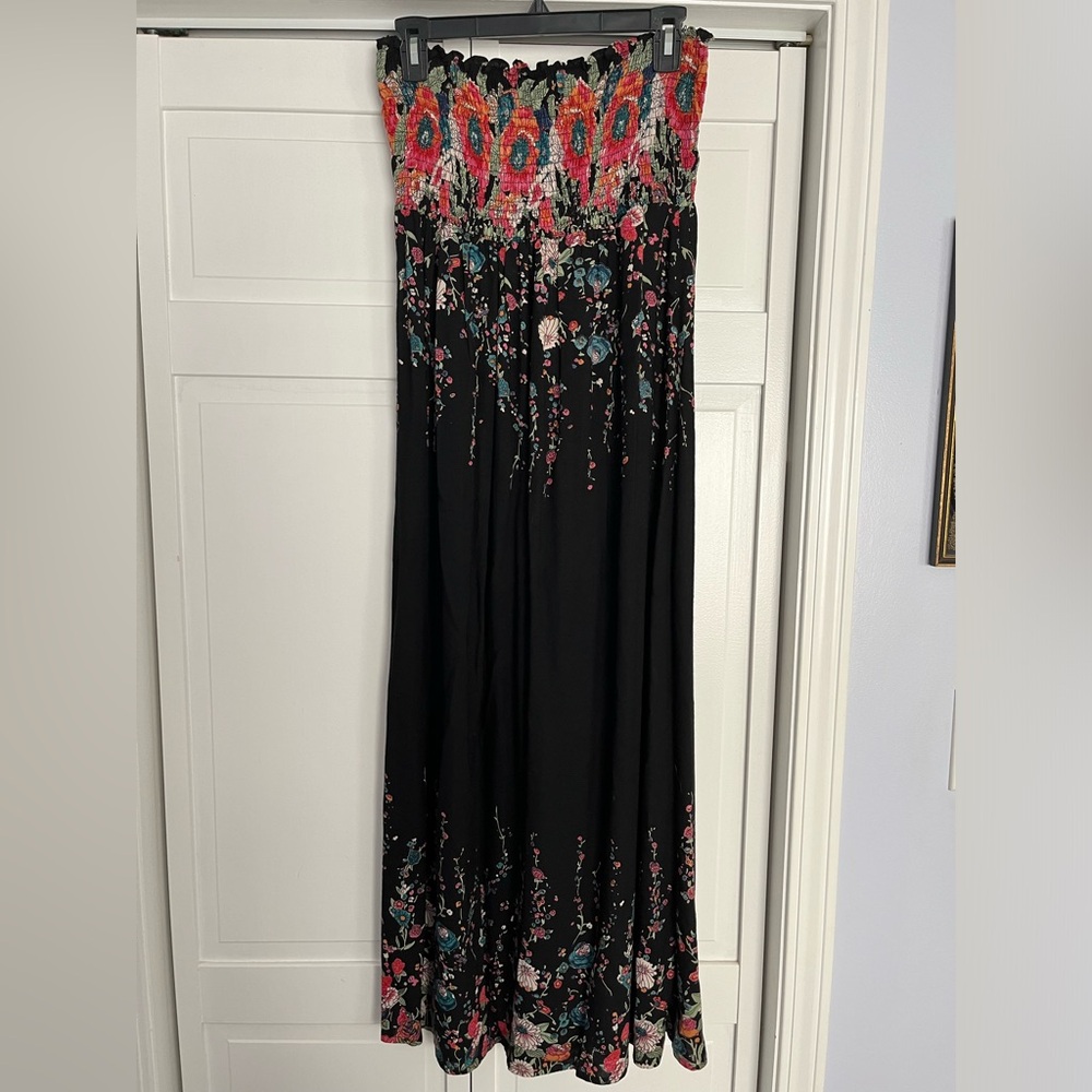 Strapless midi dress